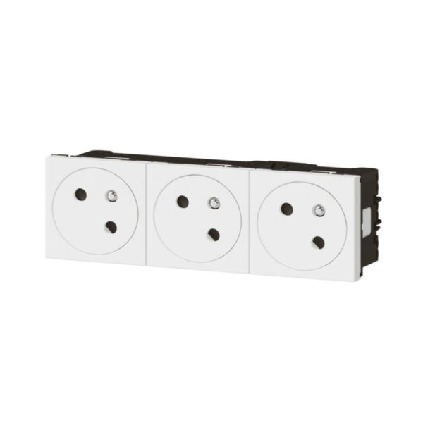 Legrand Triple prise de courant 2P+T Surface Mosaic Link raccordement latéral 6 modules - blanc - Réf.: 077143L