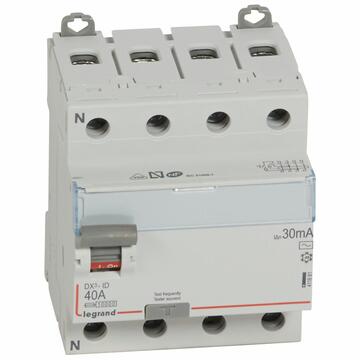 Legrand - Disjoncteur 3P DX3 32A - 10kA - courbe D - 408062 - ELECdirect  Vente Matériel Électrique